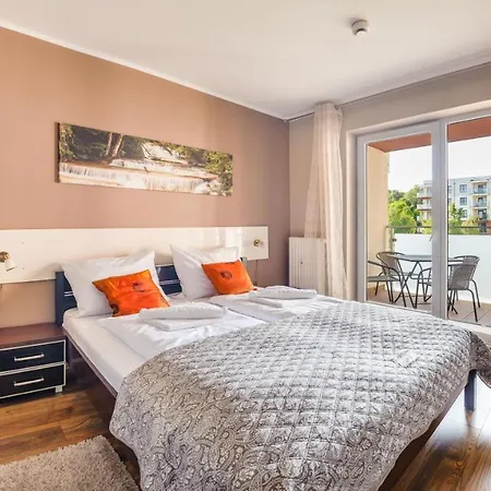 Polanki Park, Sun & Snow