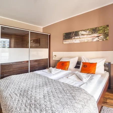 Polanki Park, Sun & Snow