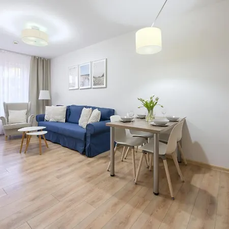 Polanki Park, Sun & Snow