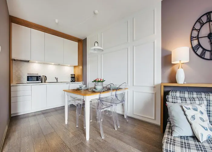 Polanki Park, Sun & Snow