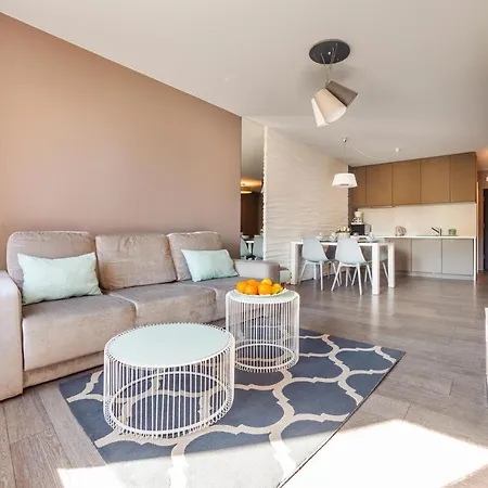 Polanki Park, Sun & Snow