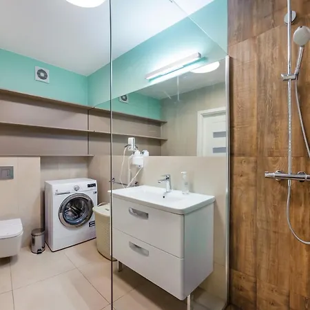 Polanki Park, Sun & Snow Daire *