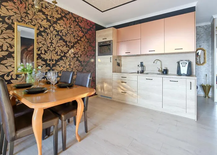 Polanki Park, Sun & Snow